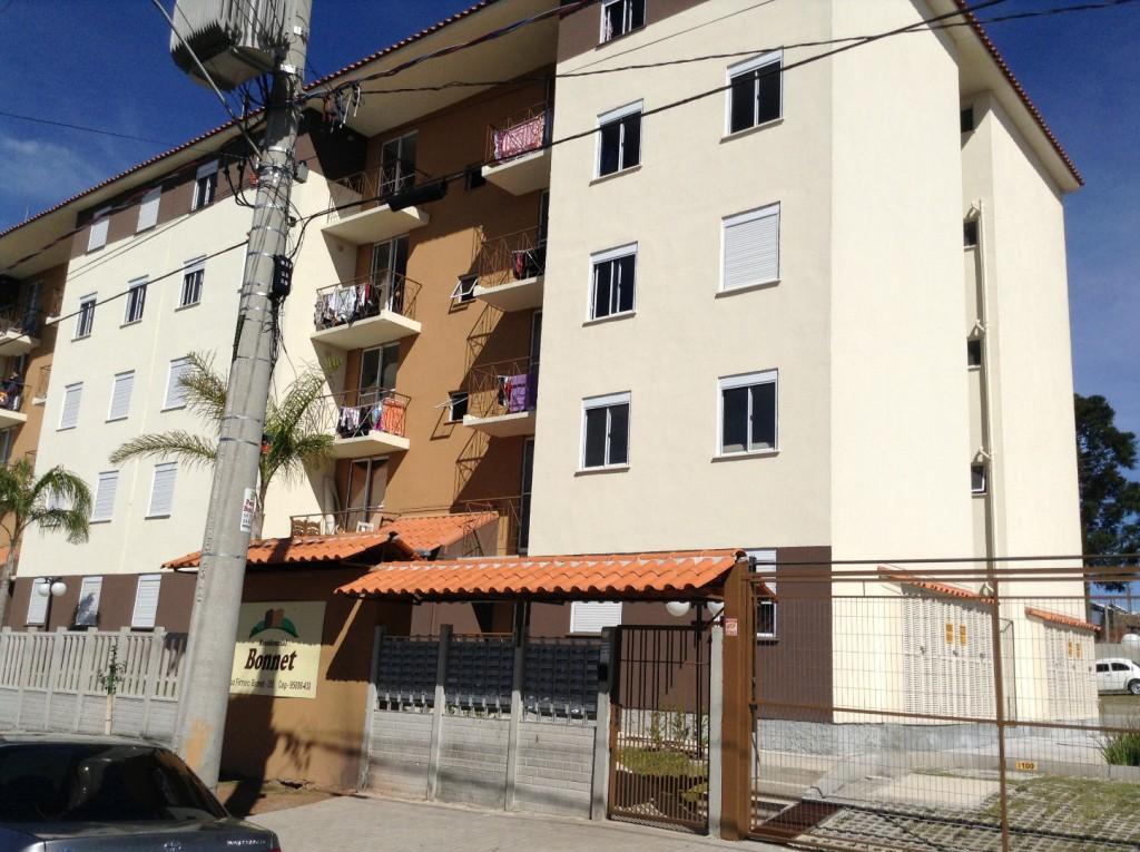 Apartamentos - 2 Dorm.<br />Esplanada<br />CAXIAS DO SUL<br /><br /><p>Confiale Imóveis vende apartamento com 02 dormitórios, sala, sacada, cozinha, área de serviço, banheiro social, piso cerâmico e laminado, quiosque com salão de festas, 01 vaga de garagem. </p> (11/07/2016)