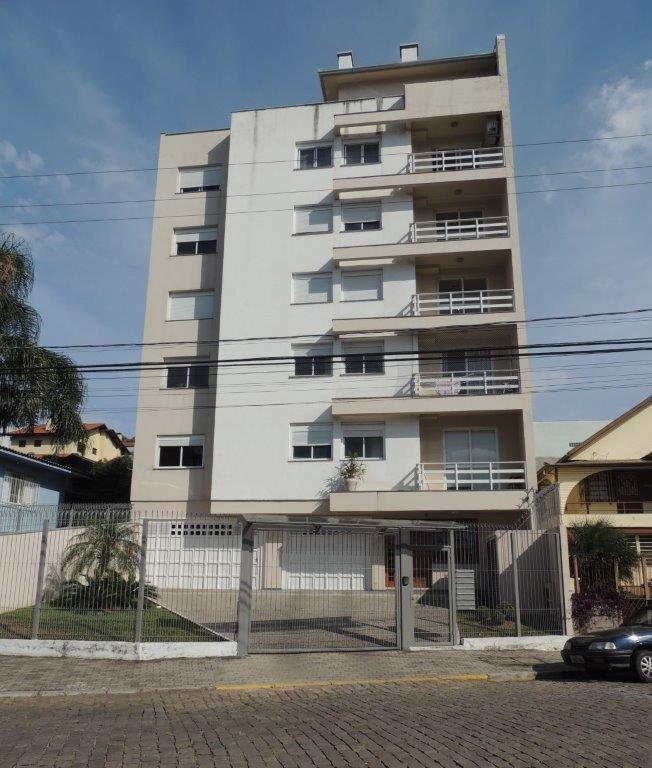 Apartamentos - 3 Dorm.<br />Universitário<br />CAXIAS DO SUL<br /><br /><p>Confiale Imóveis vende apartamento com 03 dormitórios (01 suíte), sala de estar, cozinha, área de serviço com churrasqueira, banheiro social, 01 vaga de garagem, elevador social, tubulação de água quente e central de gás.</p> (11/07/2016)