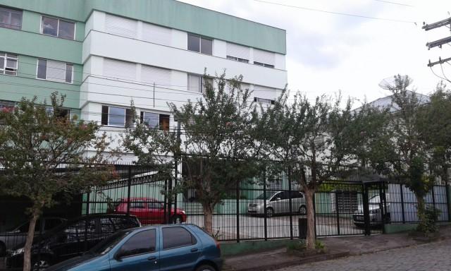 Apartamentos - 3 Dorm.<br />SANTA CATARINA<br />CAXIAS DO SUL<br /><br /><p>Confiale Imóveis vende excelente apartamento com 03 dormitórios, sala, cozinha, área de serviço, banheiro social, 01 vaga de garagem, poucos apartamentos peças amplas, localização de fácil acesso, com ótima posição solar.</p> (12/08/2016)
